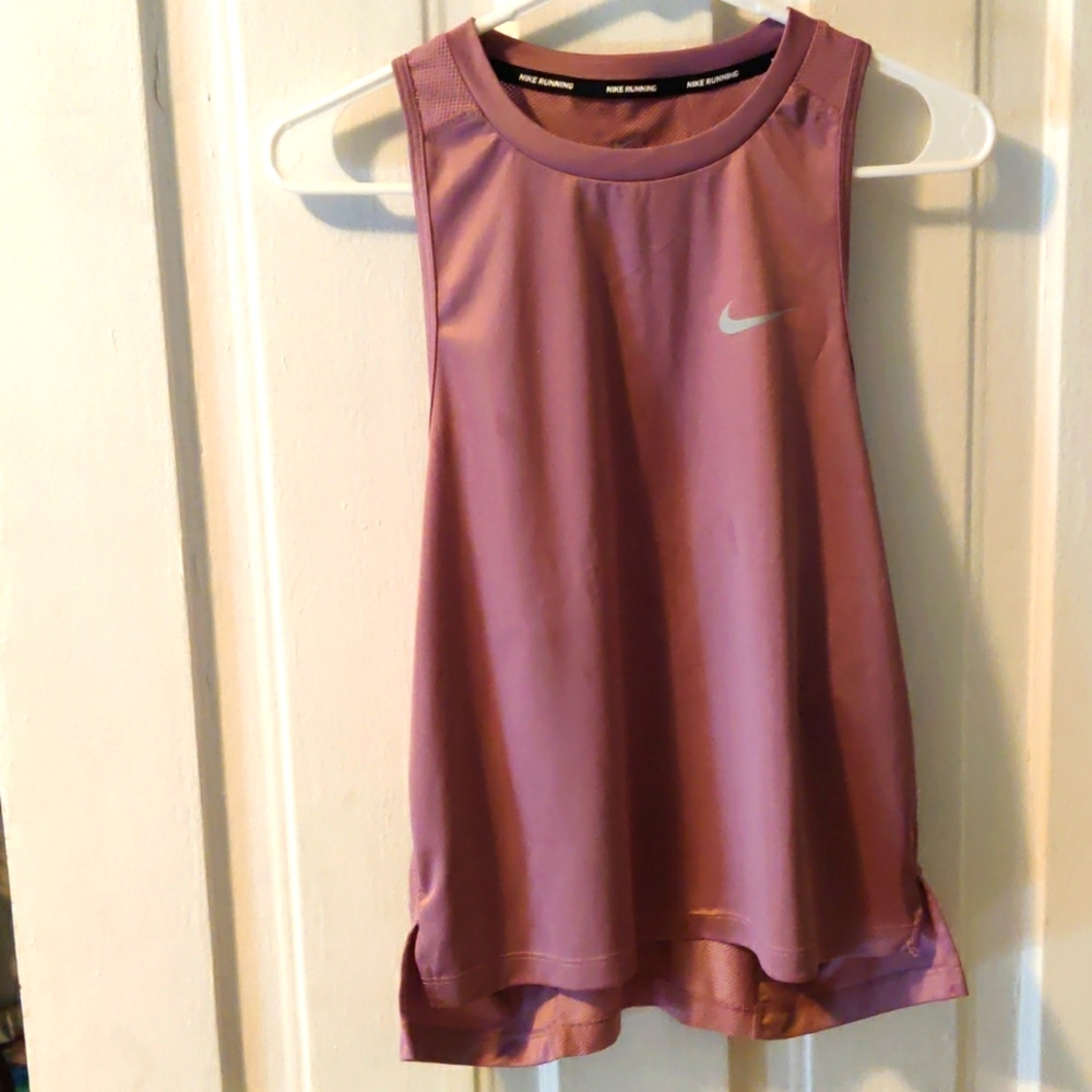 Nike workout tank